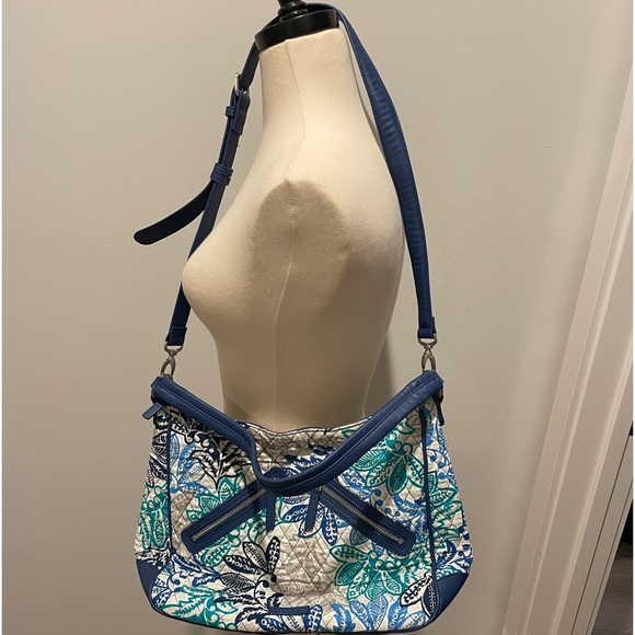 Vera Bradley Vivian Hobo Bag - Picture 4 of 8